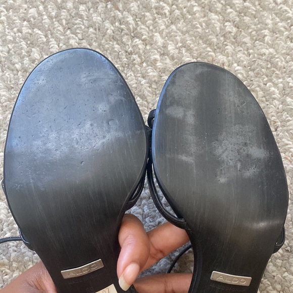 Aldo strappy heels. - Picture 6 of 9